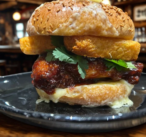 KOREAN CHICKEN SANDO