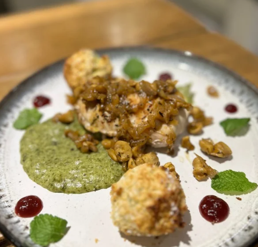 PAN FRIED CHICKEN WITH LEEK & PEA PUREE